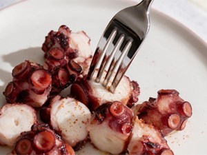 3 xeitos de gozar do polbo máis alá do prato á feira