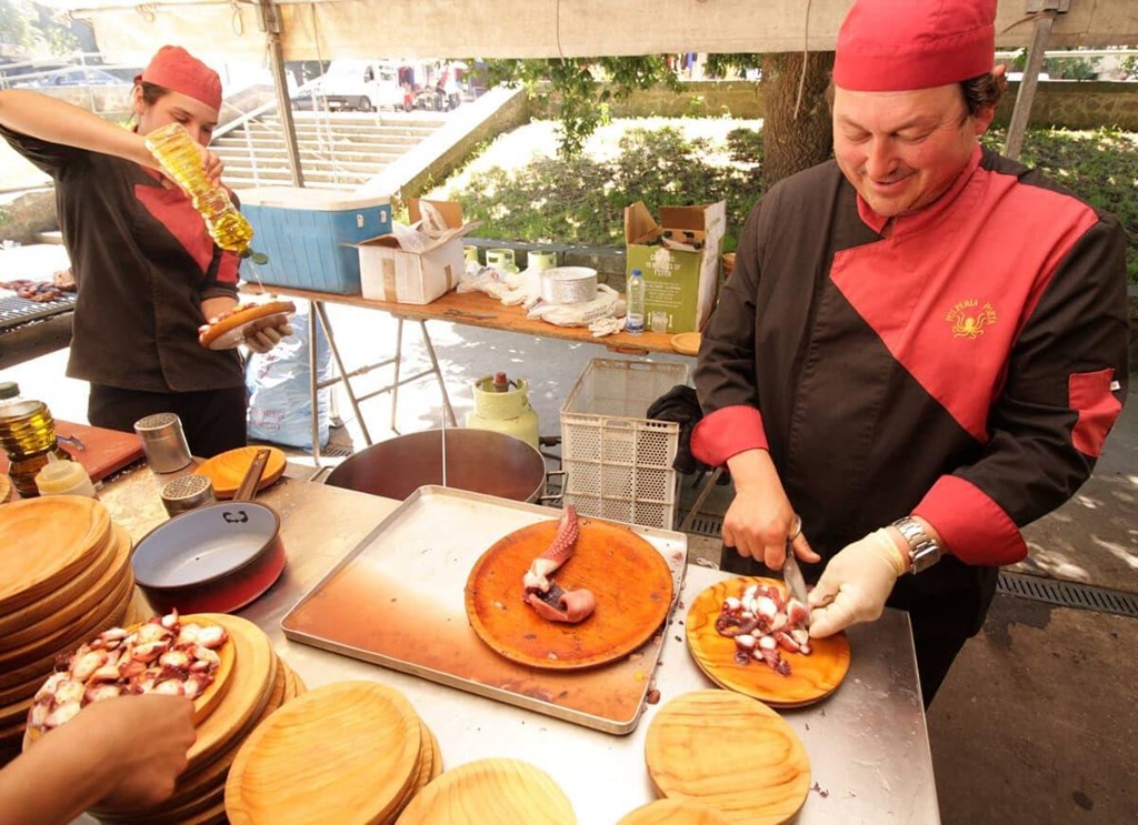 Celebra o Día da Nai cun catering especial da man de Pulpería Porta!