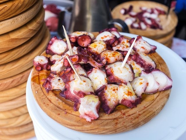 Pulpo a feira: el sabor de la gastronomía gallega