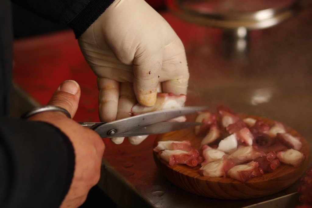 Pulpo á feira y pulpo a la gallega: ¿son iguales?