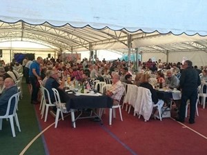 Verbenas e festas de verán en Galicia: por que o catering é a alma da celebración?